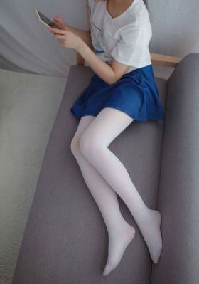 她在丈夫面前被耍了的导演_BD手机在线观看
